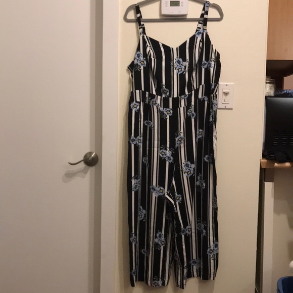 Torrid size 2 jumpsuit - Picture 1 of 7